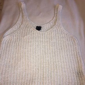 White knit tank